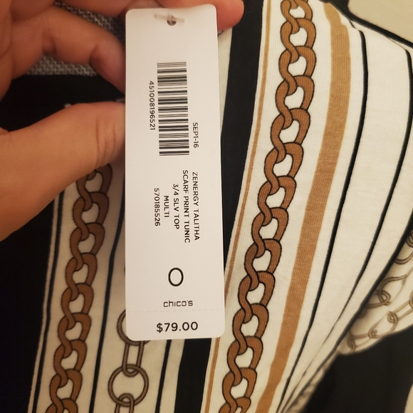 NWT chico's blouse - Picture 2 of 3